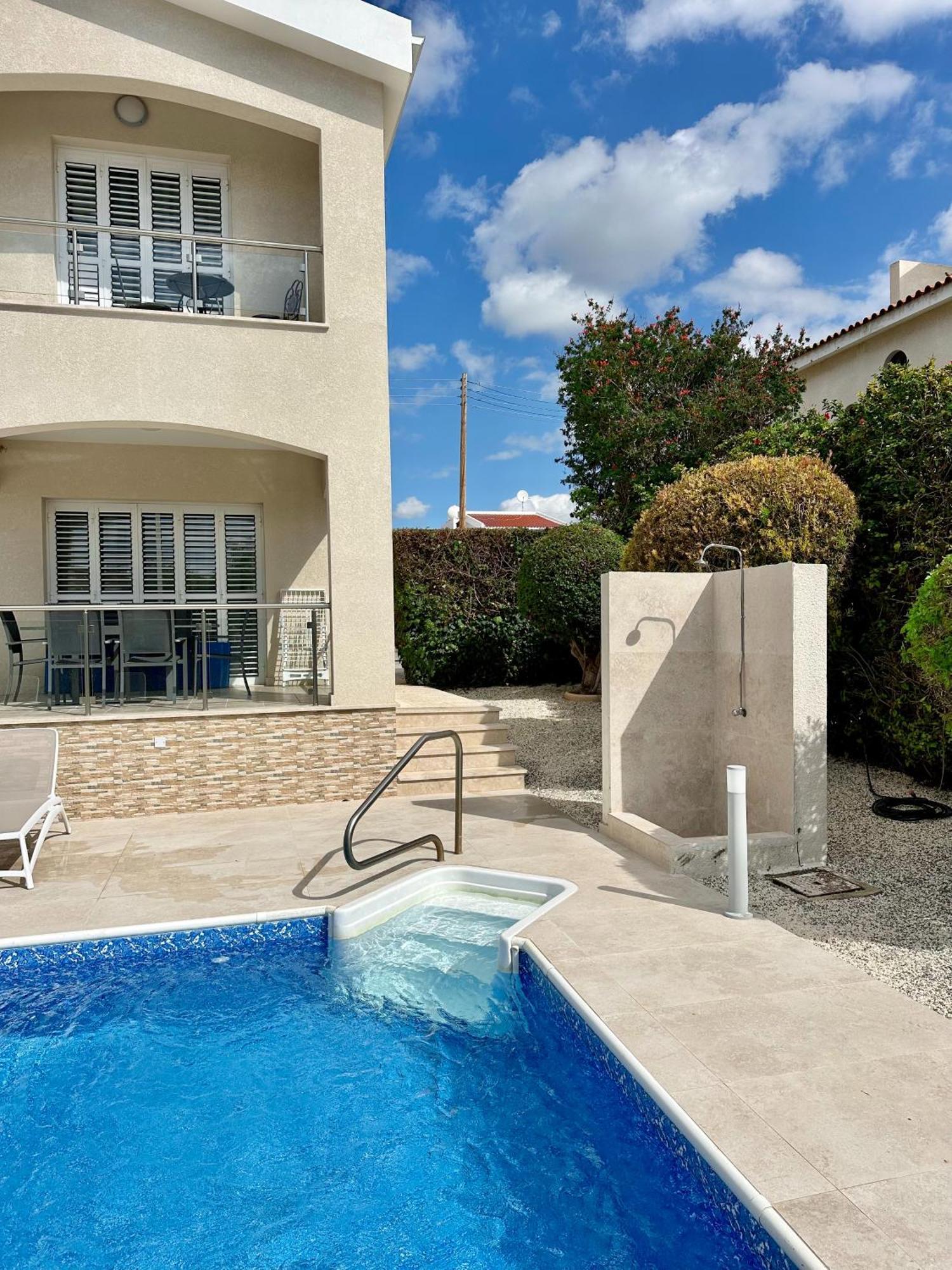 Villa M & S Coral Bay Exterior photo